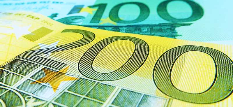 евро подскочил до максимума за 106 дней